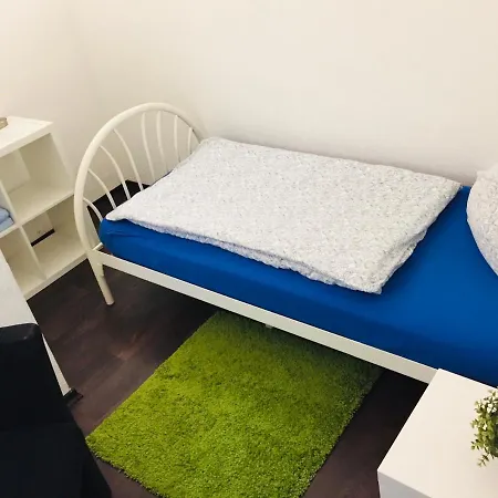 66 Bremerhaven Geestland Homestay *